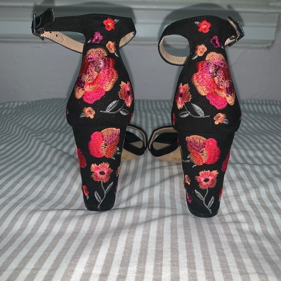 INC Suede Floral Heels - Picture 4 of 5